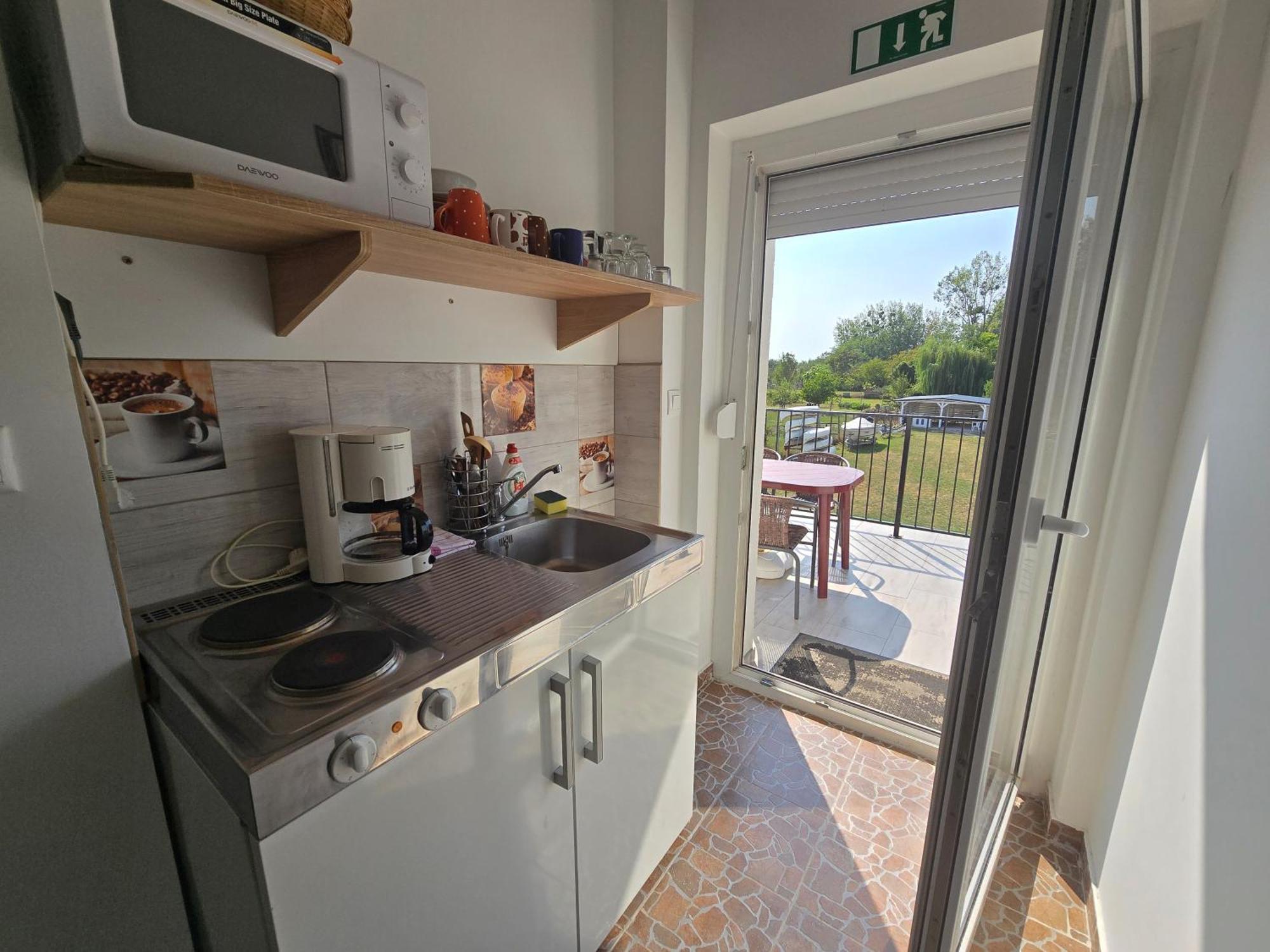Duna-Beach Apartman Kimle Exterior photo